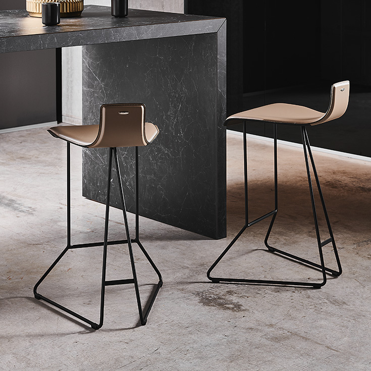 cattelan italia カッテランイタリア カウンターチェア 椅子 黒