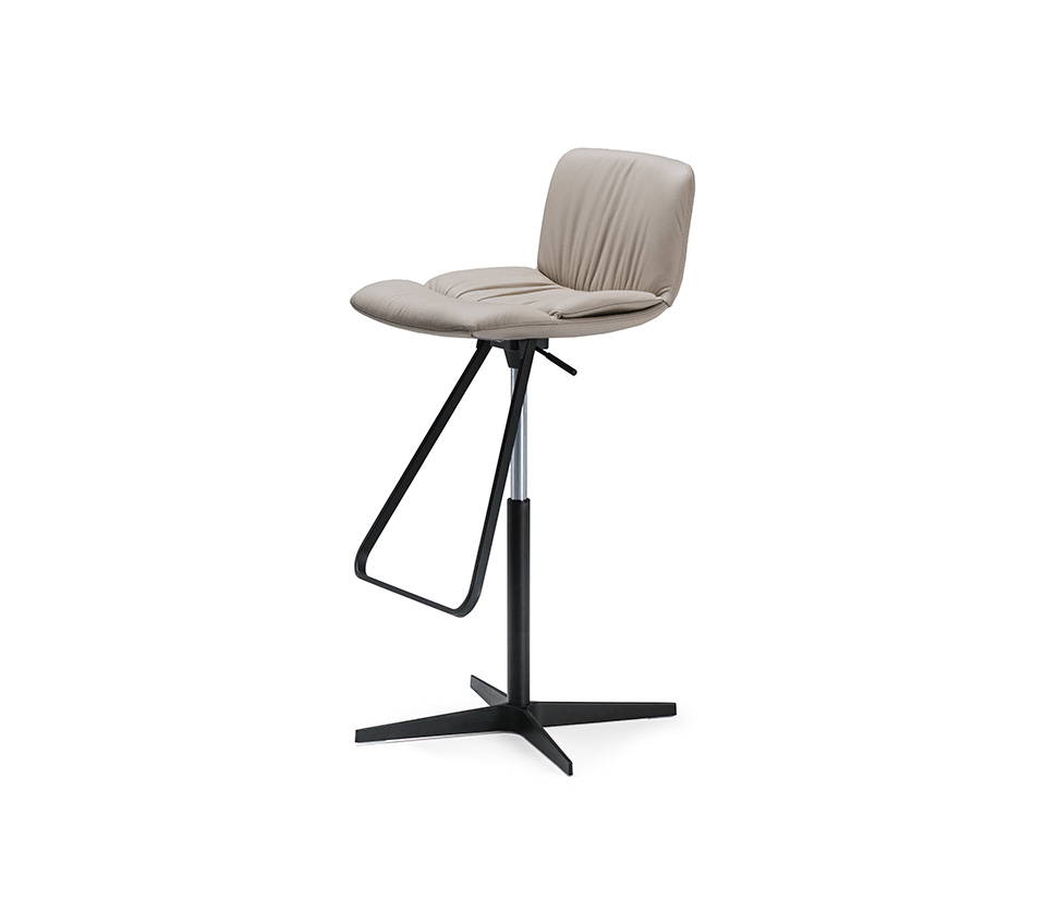 axel x | stools | Cattelan Italia